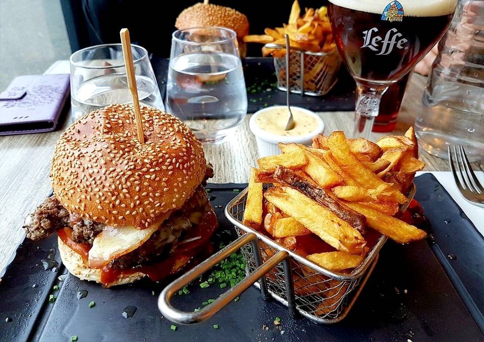 Restaurant Cergy - Bar Cergy - L'Avant-Première - top resto COURDIMANCHE